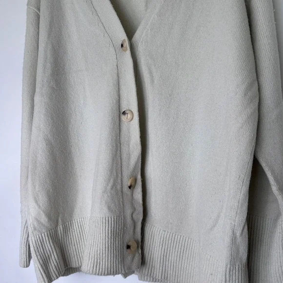 Vince Wool Cashmere Cream Long Grandpa Cardigan Size XL - Picture 4 of 6